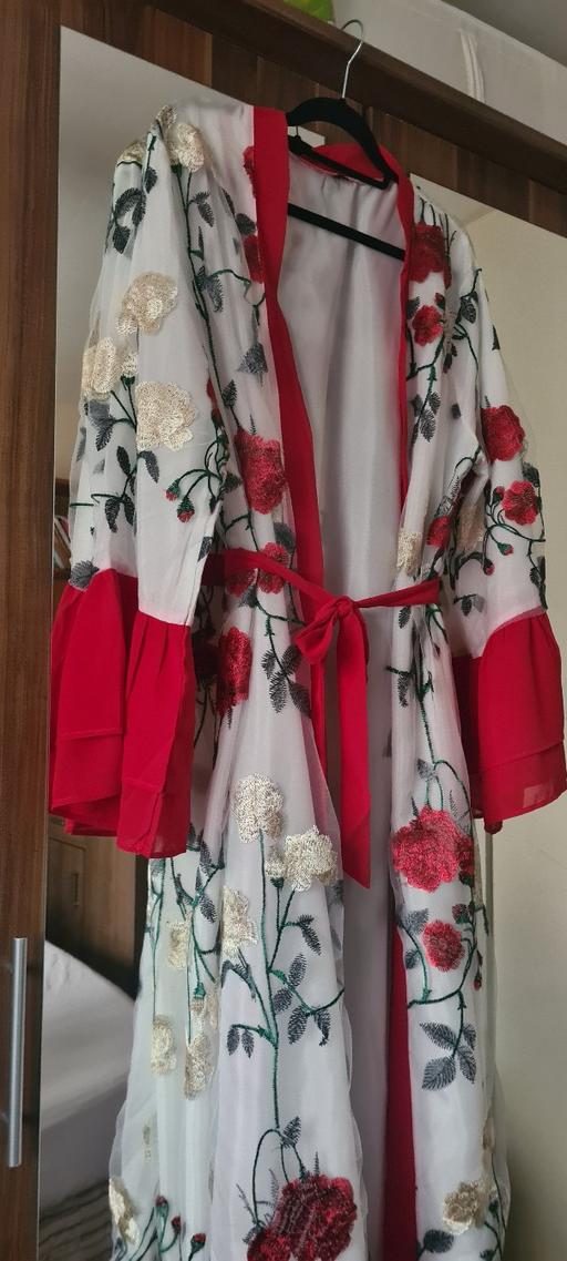 Buy & Sell Buckinghamshire Sands Industrial Estate - Buckinghamshire - Photos for Red Floral open abaya with belt.