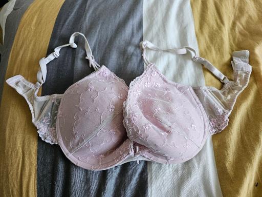 Buy & Sell South Yorkshire Sheffield - Photos for 32D bra from f&f