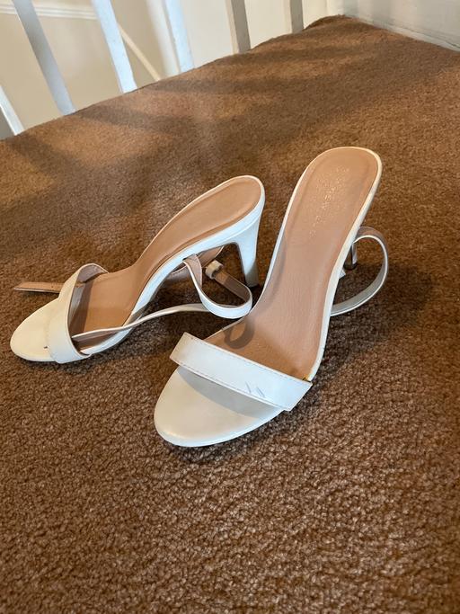 Buy & Sell South East London Elmers End - South East London - Photos for Shoes