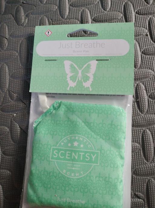 Buy & Sell Essex Rochford - Photos for Scentsy just breath 