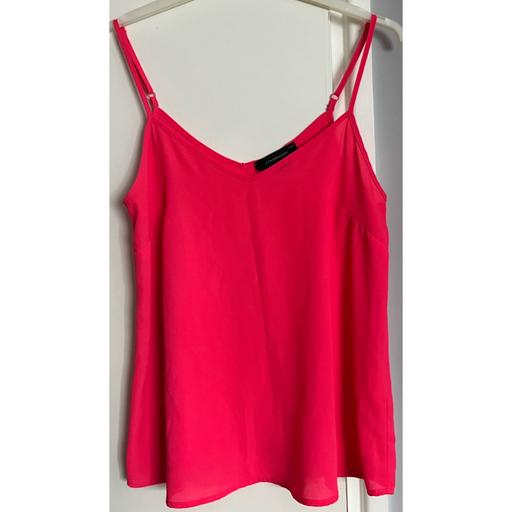 Buy & Sell Surrey Epsom and Ewell - Photos for Hot pink flowy cami top uk size 6