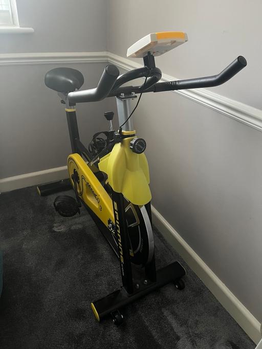 Buy & Sell South West London Sutton - Photos for Exercise bike in very good condition