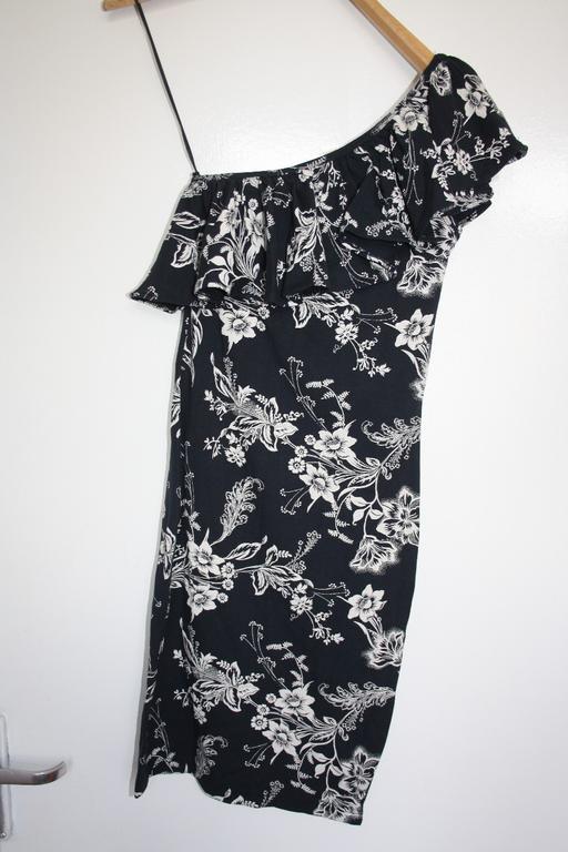 Buy & Sell North West London Chalk Farm - North West London - Photos for Miss Selfridge size 4 pattern dress