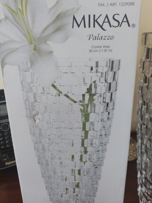 Buy & Sell Merseyside Knowsley - Photos for Crystal Glass Vase (Mikasa, Palazzo)