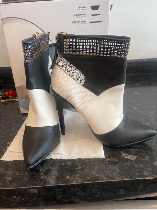 Buy & Sell East London Woodford - East London - Photos for Ankle boots