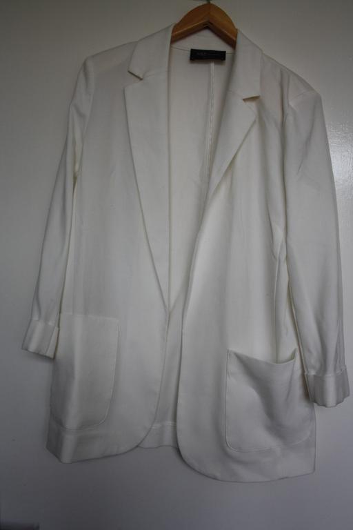 Buy & Sell North West London Chalk Farm - North West London - Photos for M&S size 8 white jacket