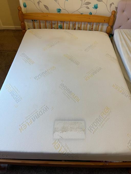 Buy & Sell West Midlands Sandwell - Photos for Solid Oak Double Bed Frame & Mattress £200