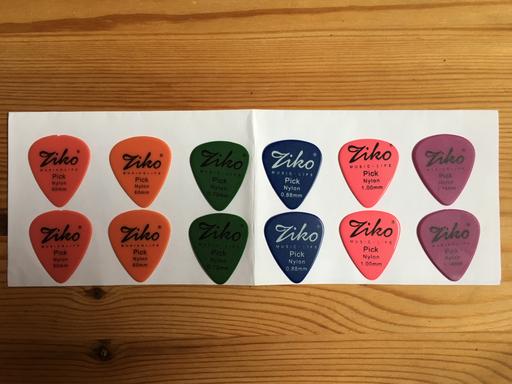 Buy & Sell West London Hammersmith and Fulham - Photos for 12 Guitar Picks