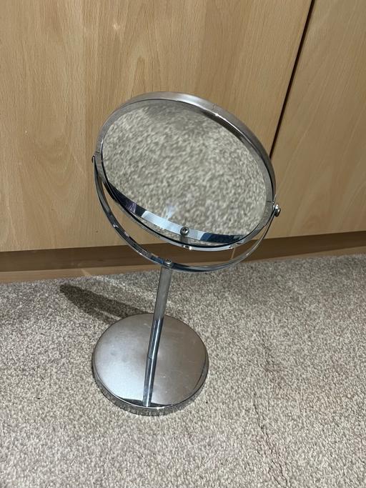 Buy & Sell East London Redbridge - Photos for Mirror and magnified mirror in one 