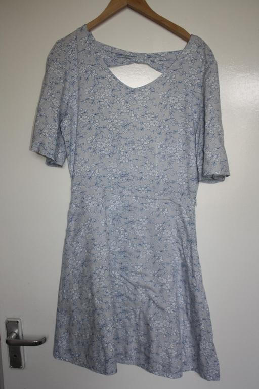 Buy & Sell North West London Chalk Farm - North West London - Photos for RR size 10 summer dress