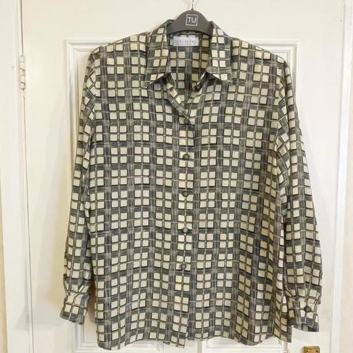 Buy & Sell Dorset Bournemouth, Christchurch and Poole - Photos for San Remo Womens Oversized Polyester Shirt