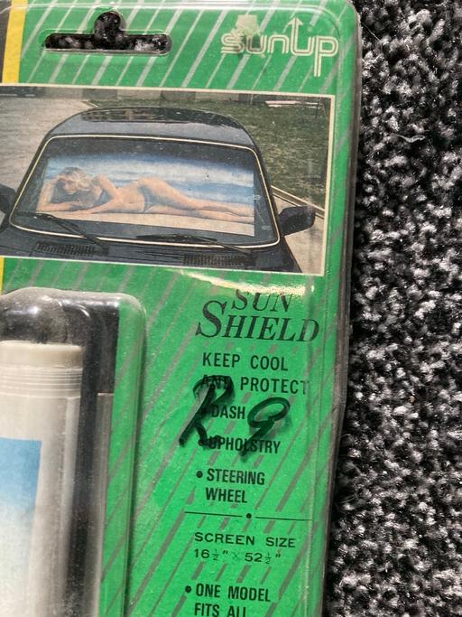 Vehicles North London Winchmore Hill - North London - Photos for Car Windscreen Shade £1.50