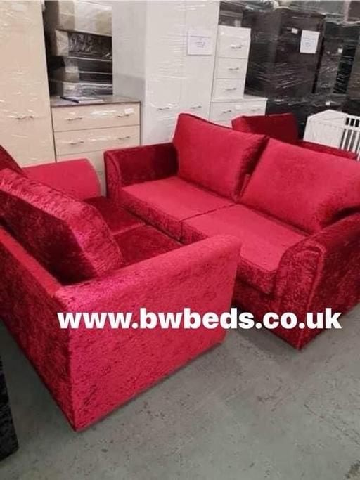 Buy & Sell South Yorkshire Rotherham - Photos for OMEGA FIXED BACK CRUSHED VELVET