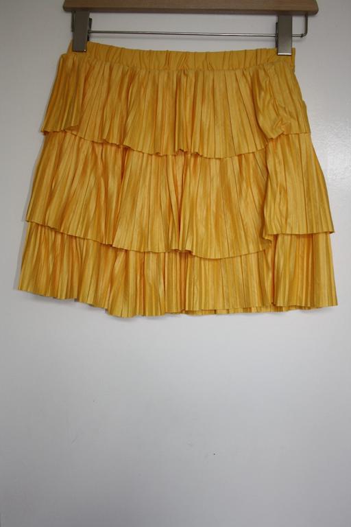 Buy & Sell North West London Chalk Farm - North West London - Photos for Zara yellow summer skirt size L