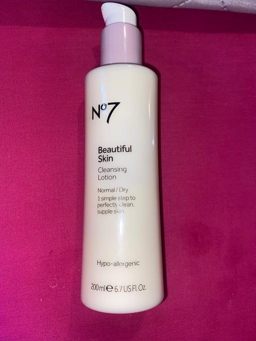 Buy & Sell Gloucestershire South Gloucestershire - Photos for No7 Beautiful skin cleansing lotion