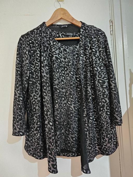 Buy & Sell South Yorkshire Sheffield - Photos for size 16 ladies 2pc top and cardigan alexara