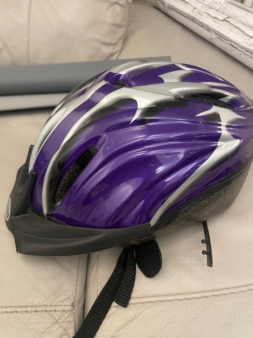 Buy & Sell South East London Croydon - Photos for Kids bike helmet