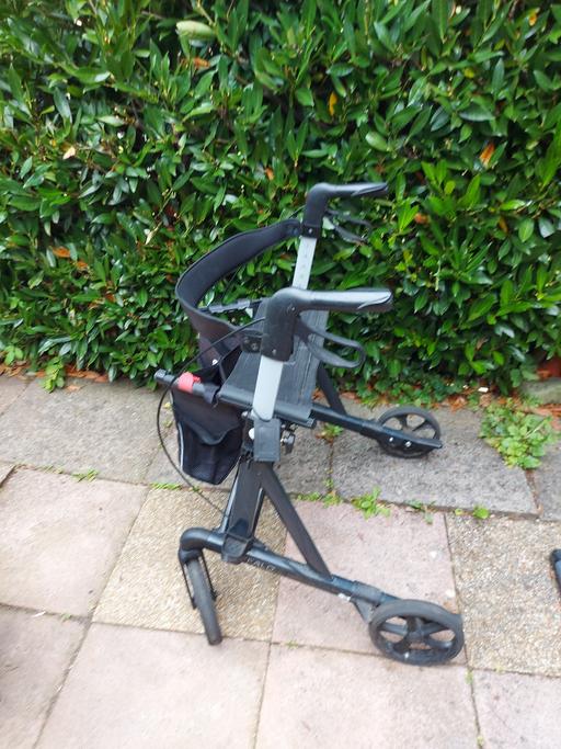 Buy & Sell West Midlands Birmingham - Photos for Lightweight walker with seat