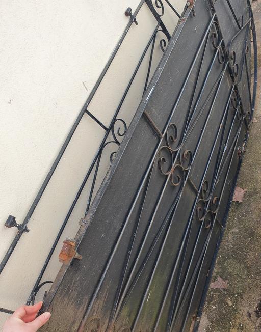 Buy & Sell East London Havering - Photos for x2 Wrough Iron Gates