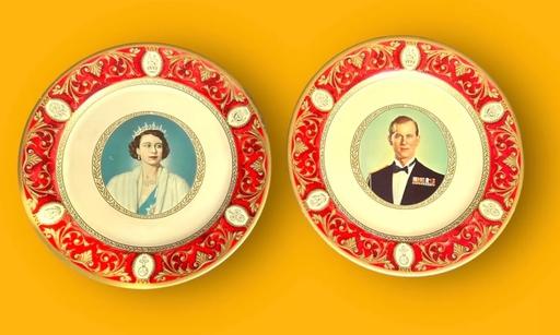 Buy & Sell West Yorkshire Kirklees - Photos for Queen Elizabeth & Prince Phillip Plates