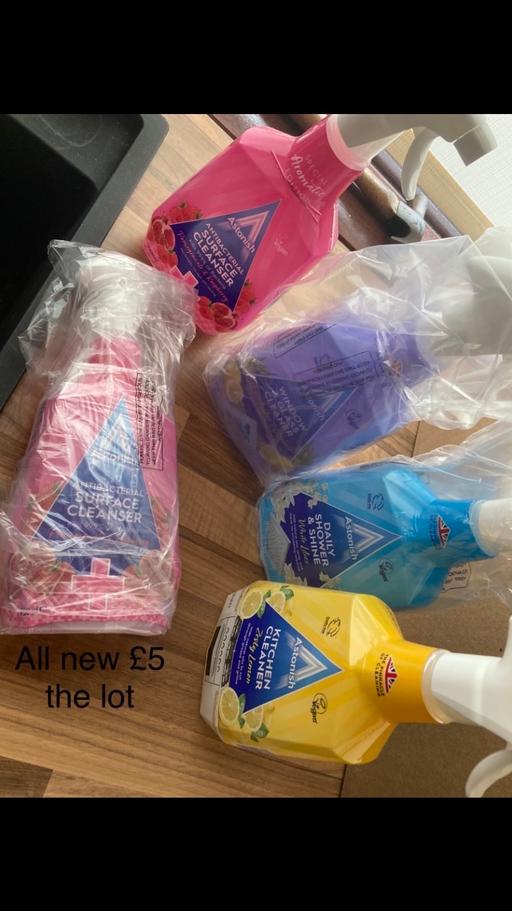 Buy & Sell Shropshire Telford and Wrekin - Photos for Cleaning items spray