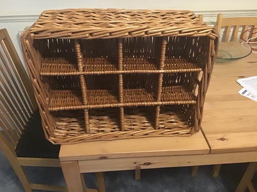 Buy & Sell North West London Willesden - North West London - Photos for Wicker wine/bottle basket