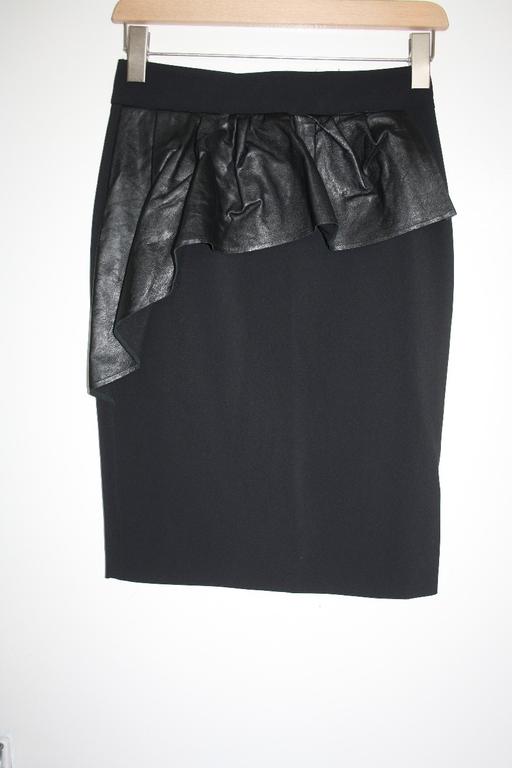 Buy & Sell North West London Chalk Farm - North West London - Photos for Zara black knee length skirt size S