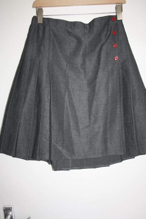 Buy & Sell North West London Chalk Farm - North West London - Photos for Stevenson grey pleated skirt size 32w