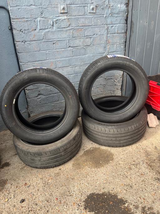 Vehicles East London Seven Kings - East London - Photos for Zeetex Brand New Tyres (195-55R-15)