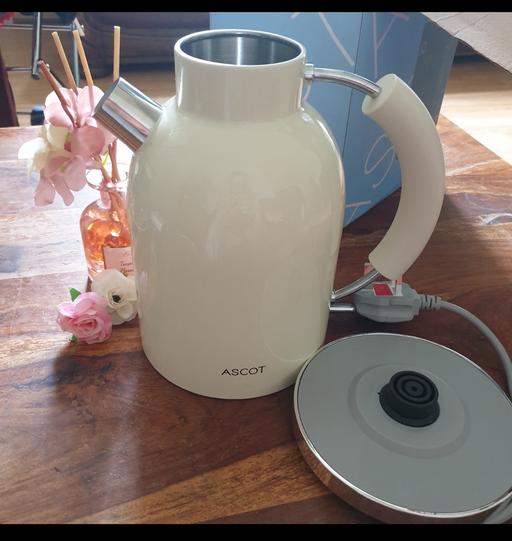 Buy & Sell West Yorkshire Kirklees - Photos for New kettle