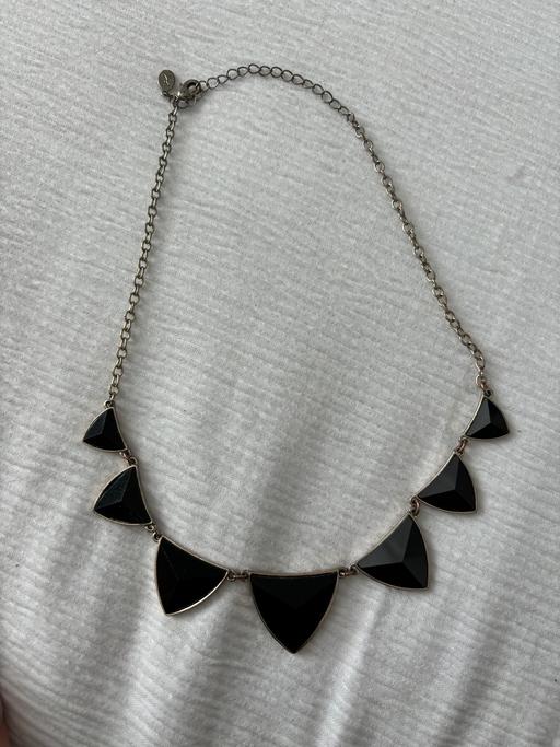 Buy & Sell Gloucestershire South Gloucestershire - Photos for Ladies black triangle pendent necklace