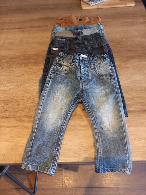 Buy & Sell Barking and Dagenham - Photos for 5 pairs of baby boy jeans 6-18 months