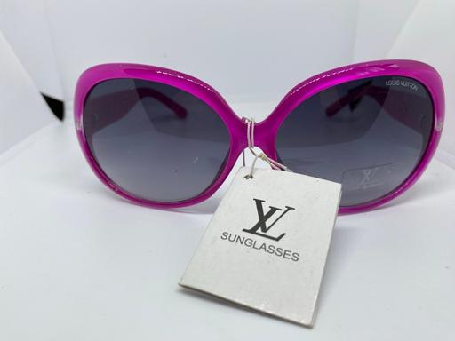 Buy & Sell Hampshire Test Valley - Photos for New pink women’s sunglasses designer fashion