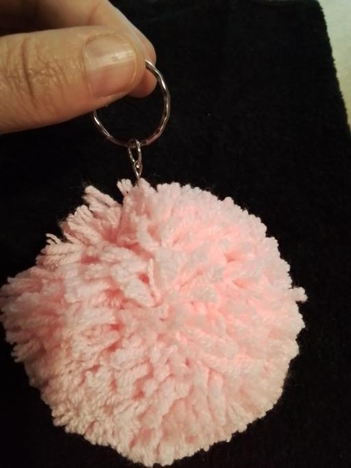 Buy & Sell South West London East Bedfont - South West London - Photos for pom pom keyring