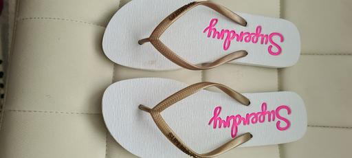 Buy & Sell Surrey Epsom and Ewell - Photos for Superdry Flip Flops