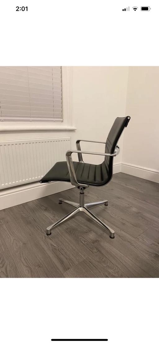 Buy & Sell Tyne and Wear Sunderland - Photos for Icf Vitra Eames leather chair ea08 aluminium