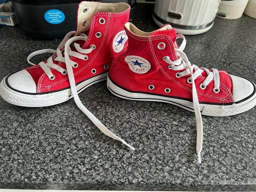 Buy & Sell Merseyside Knowsley - Photos for High top red converse