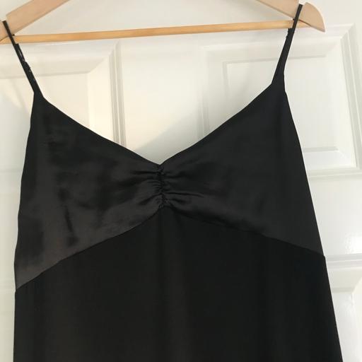 Buy & Sell Kent Ashford - Photos for Zara Midi Slip Dress