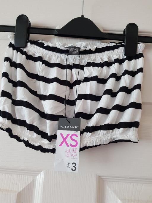 Buy & Sell Lancashire Blackpool - Photos for Ladies strapless top size XS (6-8) BNWT