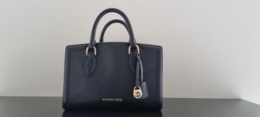 Buy & Sell North Yorkshire Middlesbrough - Photos for Michael Kors medium “satchel” leather handbag