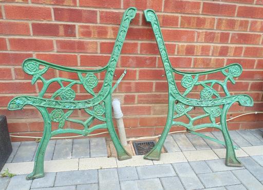 Buy & Sell West Midlands Sandwell - Photos for (#1082) garden cast iron bench ends