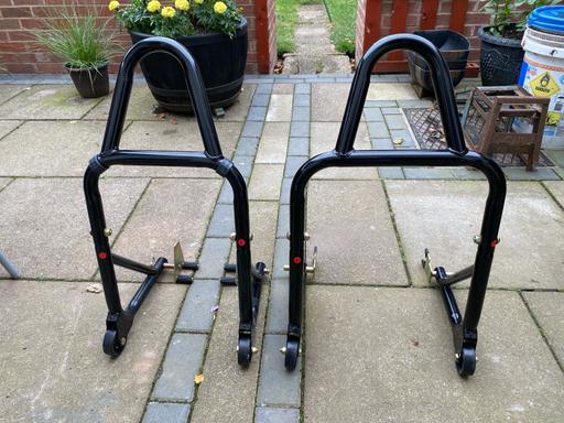 Vehicles Warwickshire Nuneaton and Bedworth - Photos for Motor bike stands