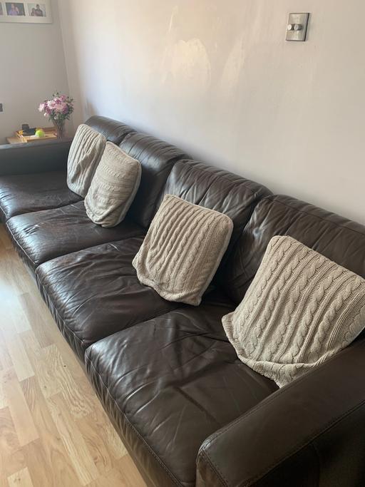 Buy & Sell West London West Ealing - West London - Photos for 4 seater leather sofa