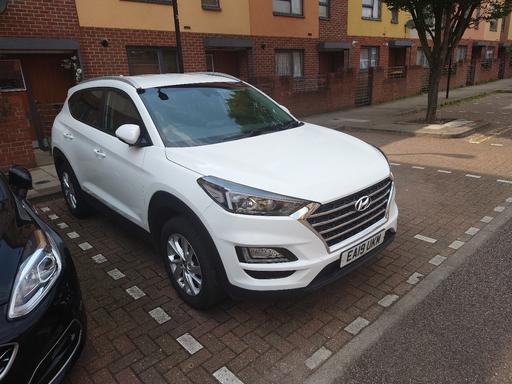 Vehicles East London Canning Town - East London - Photos for Hyundai Tucson