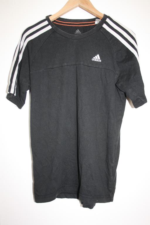 Buy & Sell North West London Chalk Farm - North West London - Photos for Adidas size S t-shirt