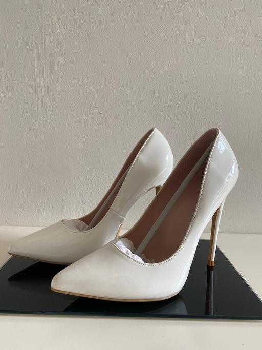 Buy & Sell Central London King`s Cross - Central London - Photos for Ladies white Heels stilettos 👠 OFFERS WELCOME