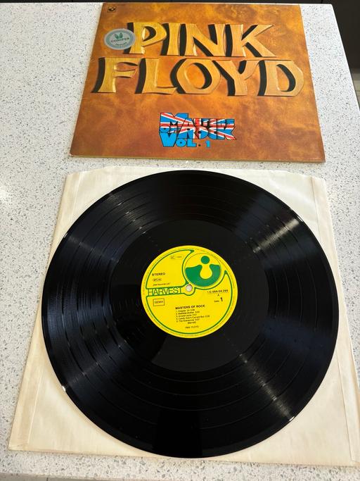 Buy & Sell Wiltshire Swindon - Photos for Pink Floyd masters of rock vol 1 Lp vinyl