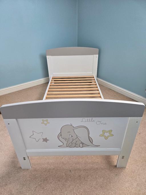 Buy & Sell North Northamptonshire Desborough - North Northamptonshire - Photos for Disney Dumbo Cot Bed with Mattress - OBABY