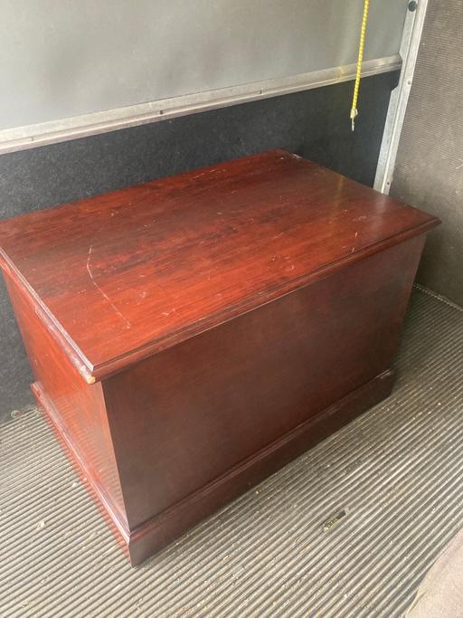 Buy & Sell Staffordshire Lichfield - Photos for Large mahogany storage chest