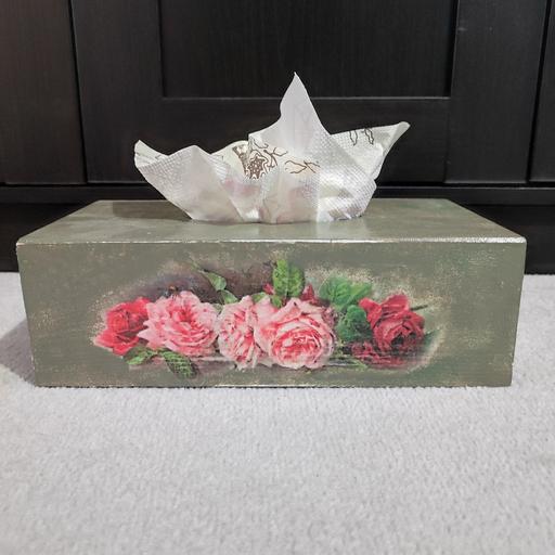 Buy & Sell Kent Medway - Kent - Photos for Vintage Roses Tissue Box Holder Cover